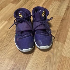 Nike Kyrie 6